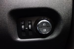 Used_2015_BLACK_VAUXHALL_CORSA_1