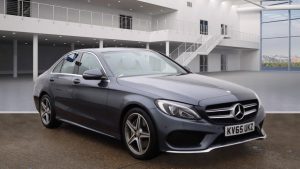 Used 2015 GREY MERCEDES-BENZ C-CLASS Saloon 2.1 C250 D AMG LINE 4DR AUTO 204 BHP (reg. 2015-11-05) for sale in Urmston