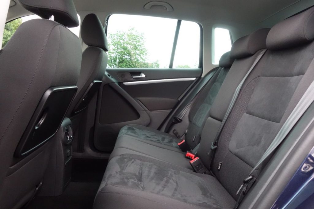 Used_2016_BLUE_VOLKSWAGEN_TIGUAN_2