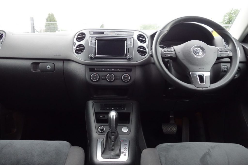 Used_2016_BLUE_VOLKSWAGEN_TIGUAN_2
