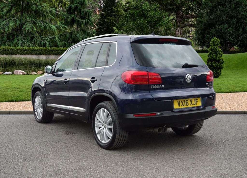 Used_2016_BLUE_VOLKSWAGEN_TIGUAN_2