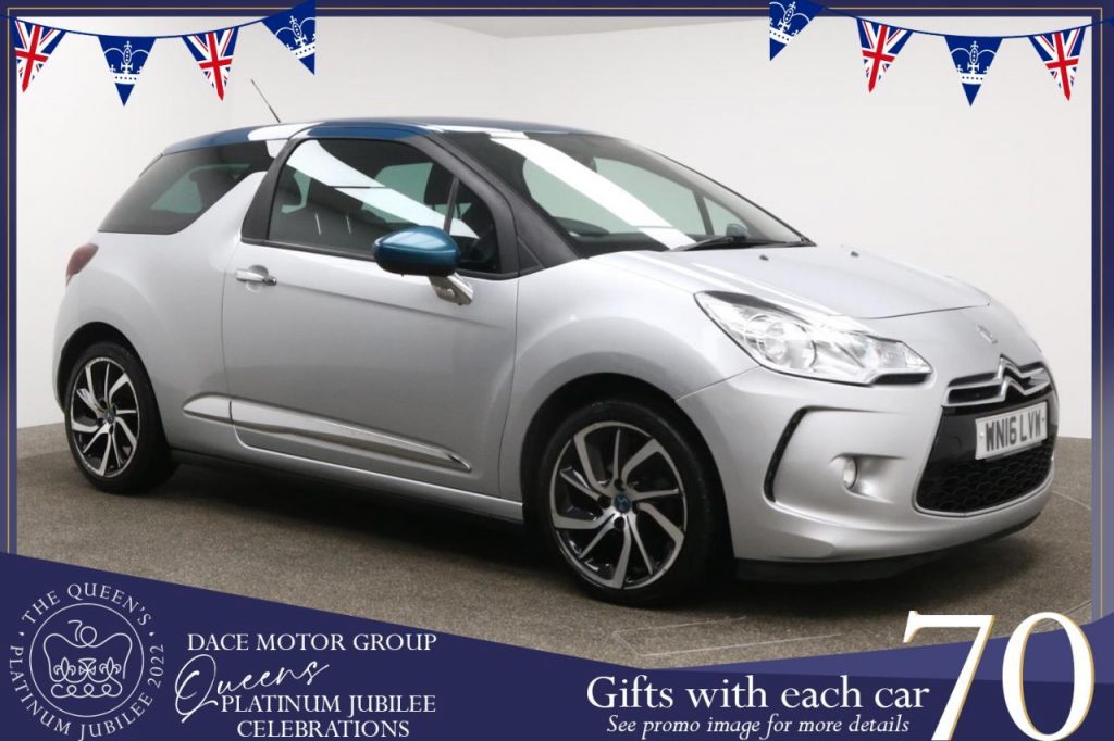 Used 2016 SILVER DS DS 3 Hatchback 1.2 PURETECH DSTYLE NAV S/S 3d 109 BHP (reg. 2016-03-31) for sale in Reddish Trade