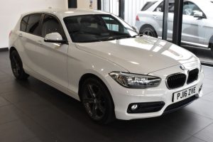 Used_2016_WHITE_BMW_1-SERIES_1