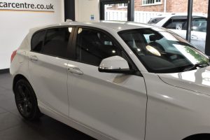 Used_2016_WHITE_BMW_1-SERIES_1