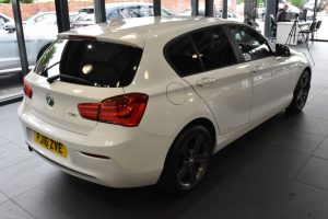 Used_2016_WHITE_BMW_1-SERIES_1