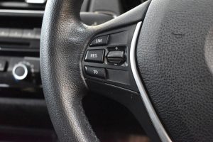 Used_2016_WHITE_BMW_1-SERIES_1