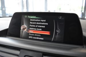Used_2016_WHITE_BMW_1-SERIES_1