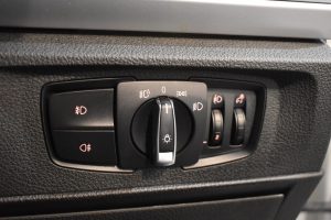 Used_2016_WHITE_BMW_1-SERIES_1