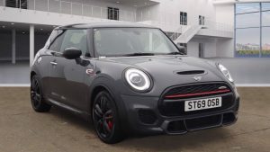 Used 2019 GREY MINI HATCH JOHN COOPER WORKS Hatchback 2.0 JOHN COOPER WORKS 3d 228 BHP (reg. 2019-11-14) for sale in Farnworth