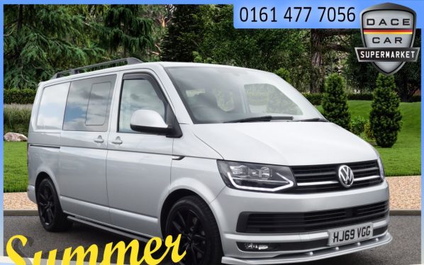 Used 2019 SILVER VOLKSWAGEN TRANSPORTER WINDOW VAN 2.0 T32 TDI KOMBI HIGHLINE BMT 0d 148 BHP ( NO VAT ) 5 SEATS (reg. 2019-10-31) for sale in Saddleworth