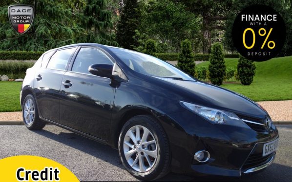 Used 2013 BLACK TOYOTA AURIS Hatchback 1.6 ICON VALVEMATIC 5d 130 BHP (reg. 2013-09-01) for sale in Stockport