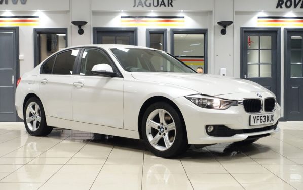 Used 2013 WHITE BMW 3 SERIES Saloon 2.0 320D SE 4d 184 BHP (reg. 2013-12-12) for sale in Wilmslow