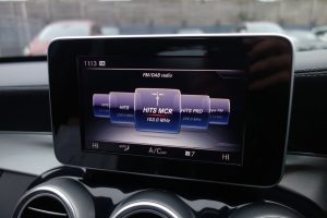 Used_2015_GREY_MERCEDES-BENZ_C-CLASS_1