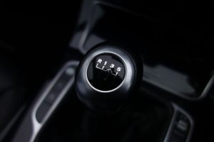 Used_2015_GREY_MERCEDES-BENZ_C-CLASS_1