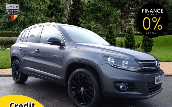 Used 2015 GREY VOLKSWAGEN TIGUAN Estate 2.0 MATCH EDITION TDI BMT 4MOTION 5d 148 BHP (reg. 2015-12-22) for sale in Stockport