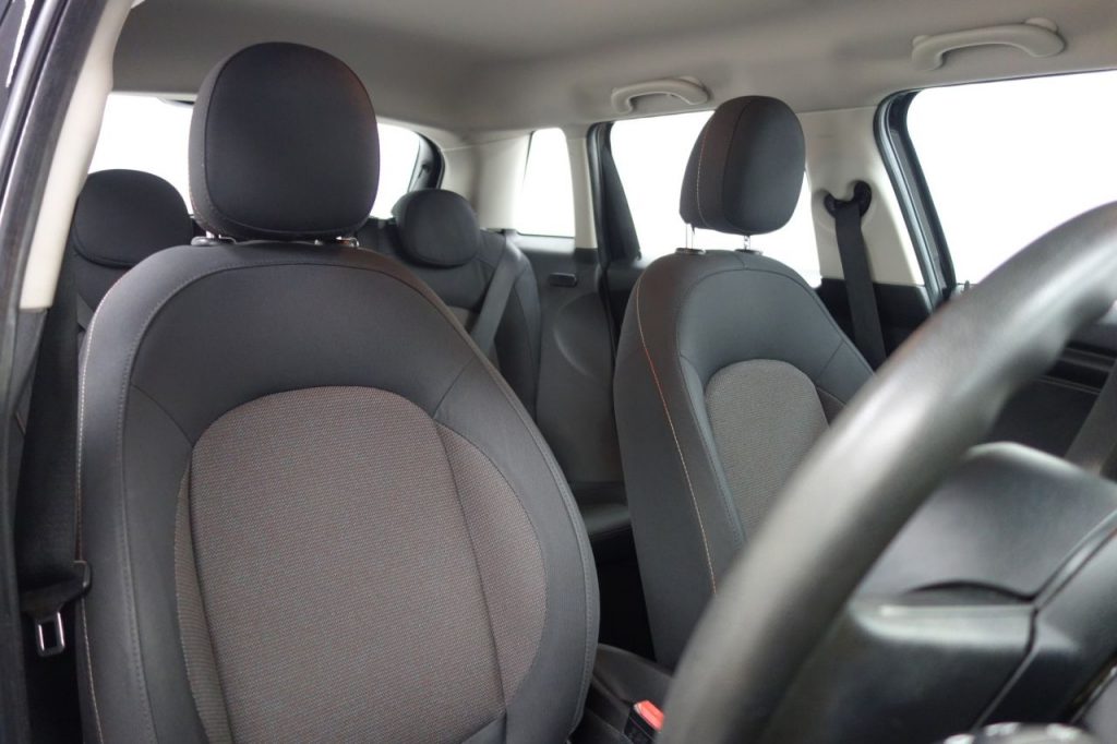Used_2016_BLACK_MINI_HATCH-COOPER_1