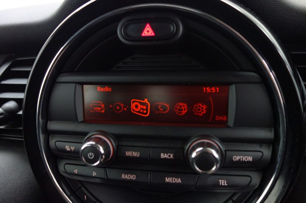 Used_2016_BLACK_MINI_HATCH-COOPER_1