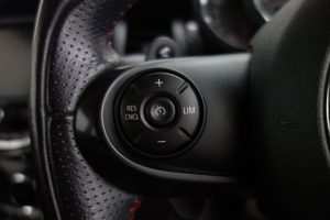 Used_2016_BLACK_MINI_HATCH-COOPER_2