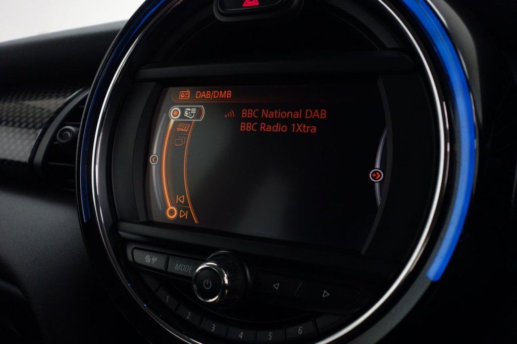 Used_2016_BLACK_MINI_HATCH-COOPER_2