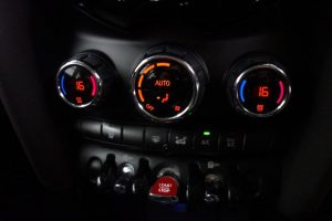 Used_2016_BLACK_MINI_HATCH-COOPER_2