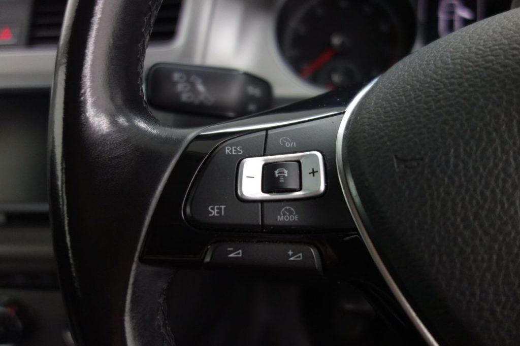 Used_2016_BLACK_VOLKSWAGEN_GOLF_1