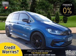 Used 2016 BLUE VOLKSWAGEN TOURAN MPV 2.0 R LINE TDI BLUEMOTION TECHNOLOGY DSG 5d AUTO 148 BHP (reg. 2016-12-23) for sale in Stockport