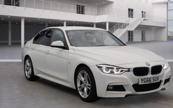 Used 2016 WHITE BMW 3 SERIES Saloon 2.0 320D M SPORT 4d AUTO 188 BHP (reg. 2016-09-28) for sale in Stockport