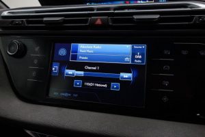 Used_2016_WHITE_CITROEN_C4-GRAND-PICASSO_1
