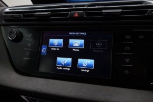 Used_2016_WHITE_CITROEN_C4-GRAND-PICASSO_1