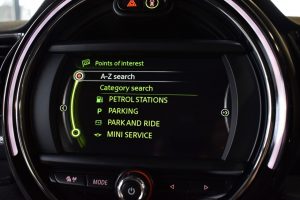 Used_2016_WHITE_MINI_CLUBMAN_2