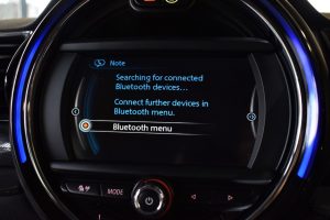 Used_2016_WHITE_MINI_CLUBMAN_2