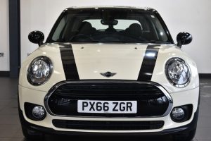 Used_2016_WHITE_MINI_CLUBMAN_2