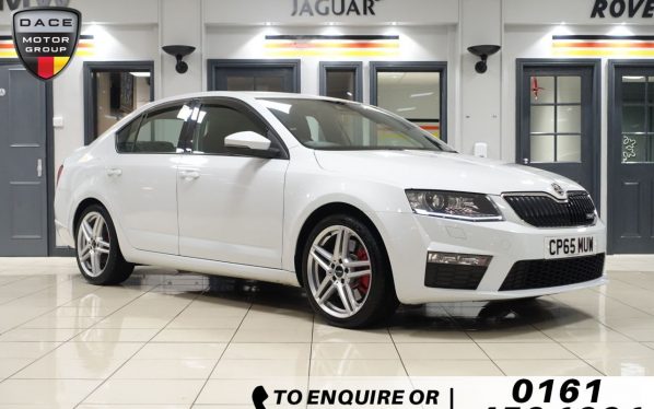 Used 2016 WHITE SKODA OCTAVIA Hatchback 2.0 VRS TSI DSG 5d AUTO 217 BHP (reg. 2016-01-20) for sale in Wilmslow