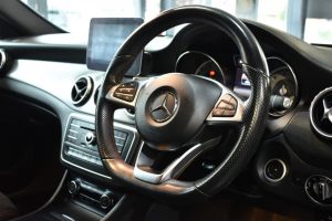 Used_2017_BLACK_MERCEDES-BENZ_GLA-CLASS_1