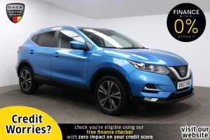 Used 2017 BLUE NISSAN QASHQAI Hatchback 1.5 N-CONNECTA DCI 5d 108 BHP (reg. 2017-09-30) for sale in Manchester