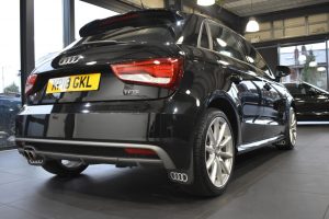 Used_2018_BLACK_AUDI_A1_1