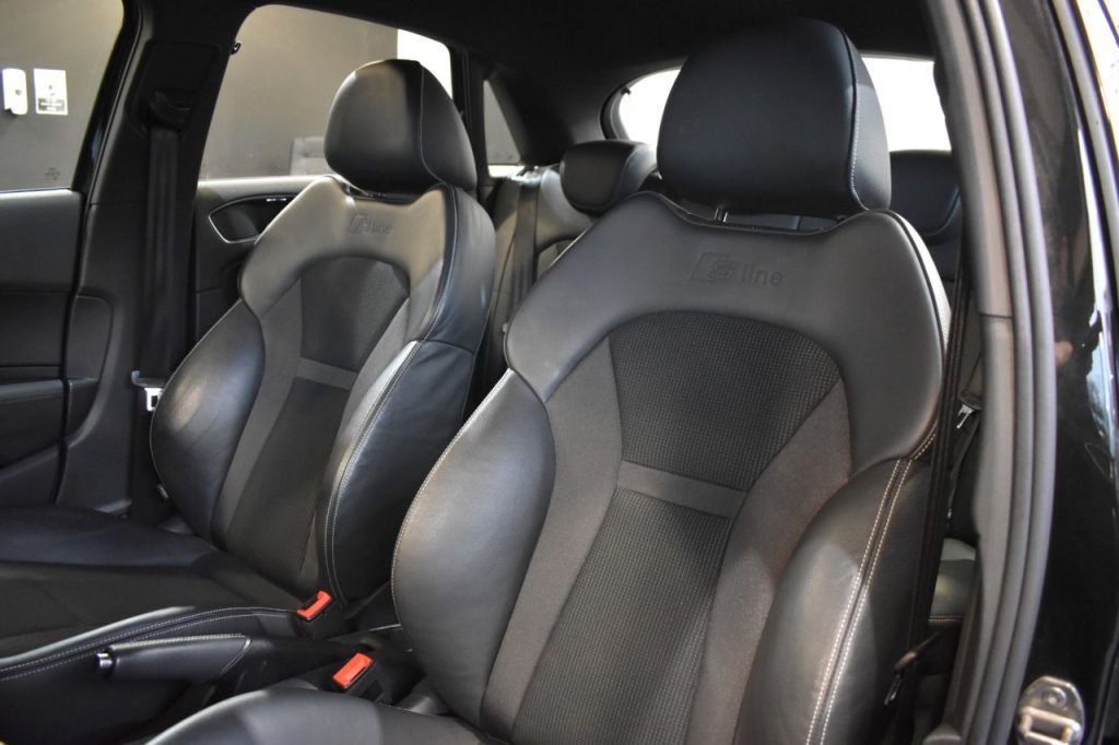 Used_2018_BLACK_AUDI_A1_1