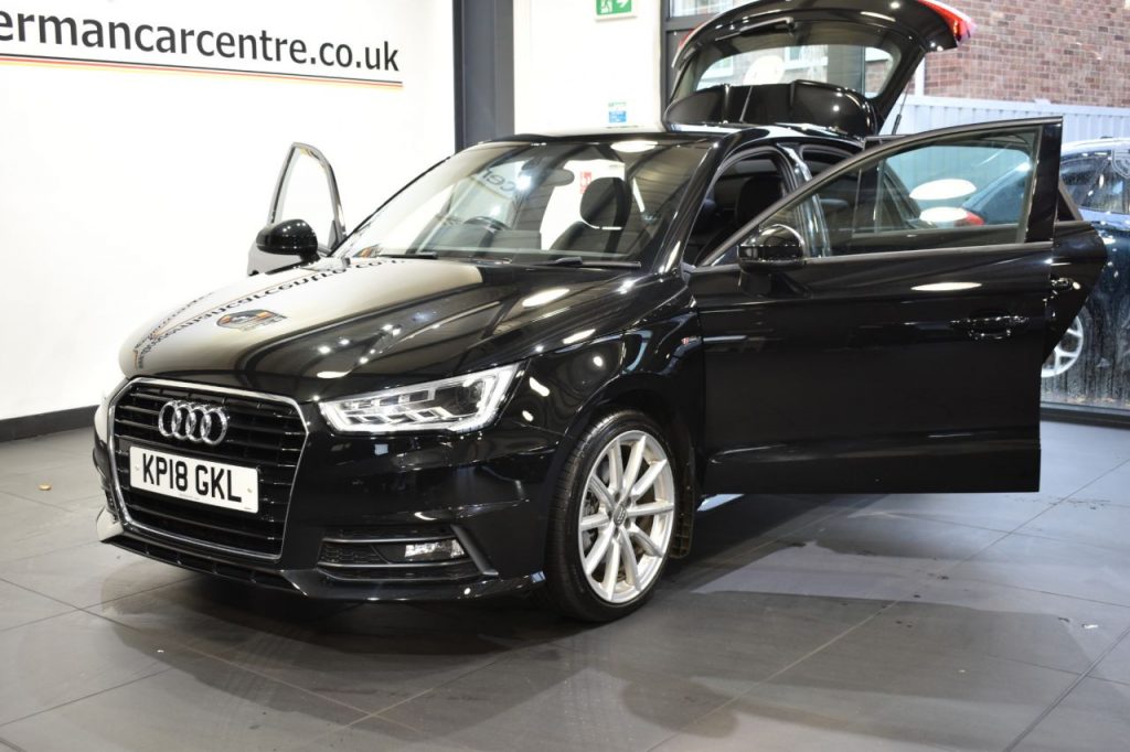 Used_2018_BLACK_AUDI_A1_1