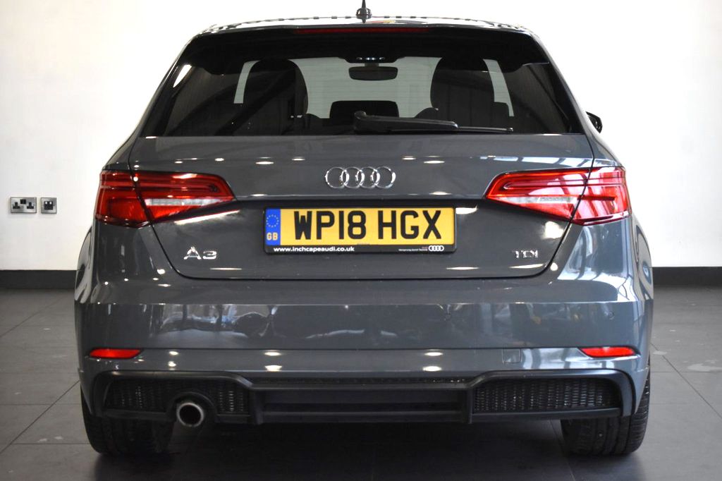Used_2018_GREY_AUDI_A3_1