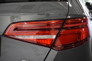 Used_2018_GREY_AUDI_A3_1