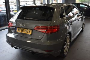 Used_2018_GREY_AUDI_A3_1