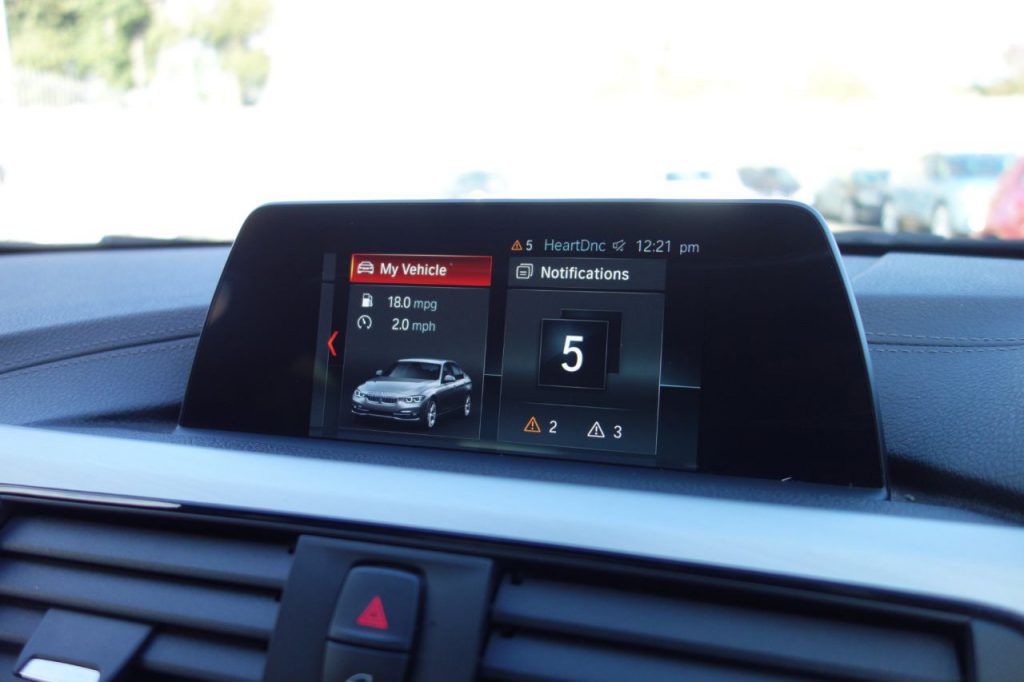 Used_2018_GREY_BMW_3-SERIES_2