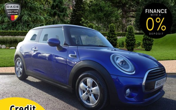 Used 2019 BLUE MINI HATCH ONE Hatchback 1.5 ONE CLASSIC 3d 101 BHP (reg. 2019-02-26) for sale in Stockport