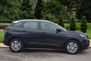 Used_2019_GREY_PEUGEOT_3008_1