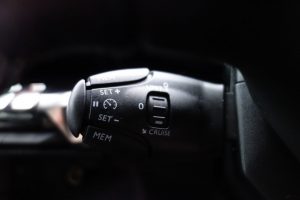 Used_2019_GREY_PEUGEOT_3008_1