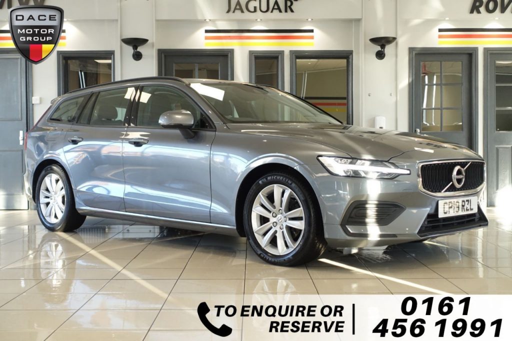 Used 2019 GREY VOLVO V60 Estate 2.0 D4 MOMENTUM 5d AUTO 188 BHP (reg. 2019-04-25) for sale in Wilmslow