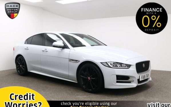 Used 2019 WHITE JAGUAR XE Saloon 2.0 R-SPORT 4d AUTO 198 BHP (reg. 2019-03-02) for sale in Manchester
