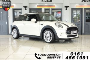 Used 2019 WHITE MINI HATCH COOPER Hatchback 1.5 COOPER 3d 134 BHP (reg. 2019-01-01) for sale in Wilmslow