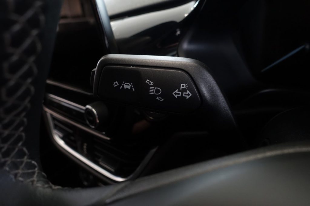 Used_2020_SILVER_FORD_FIESTA_1