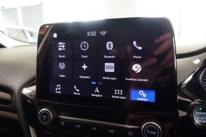 Used_2020_SILVER_FORD_FIESTA_1